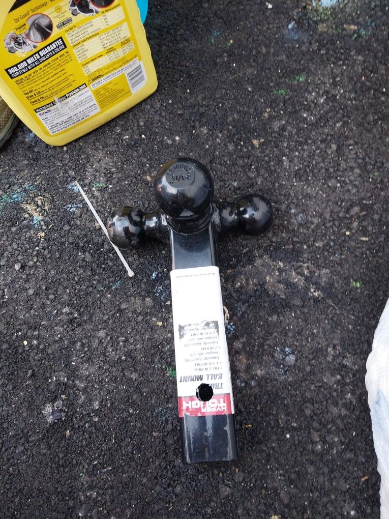3 Way Hitch Only Used Once
