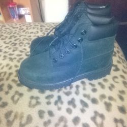 Kids timberlands Size 2