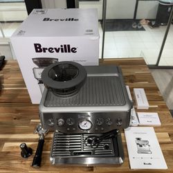 Breville Barista Express Espresso Machine