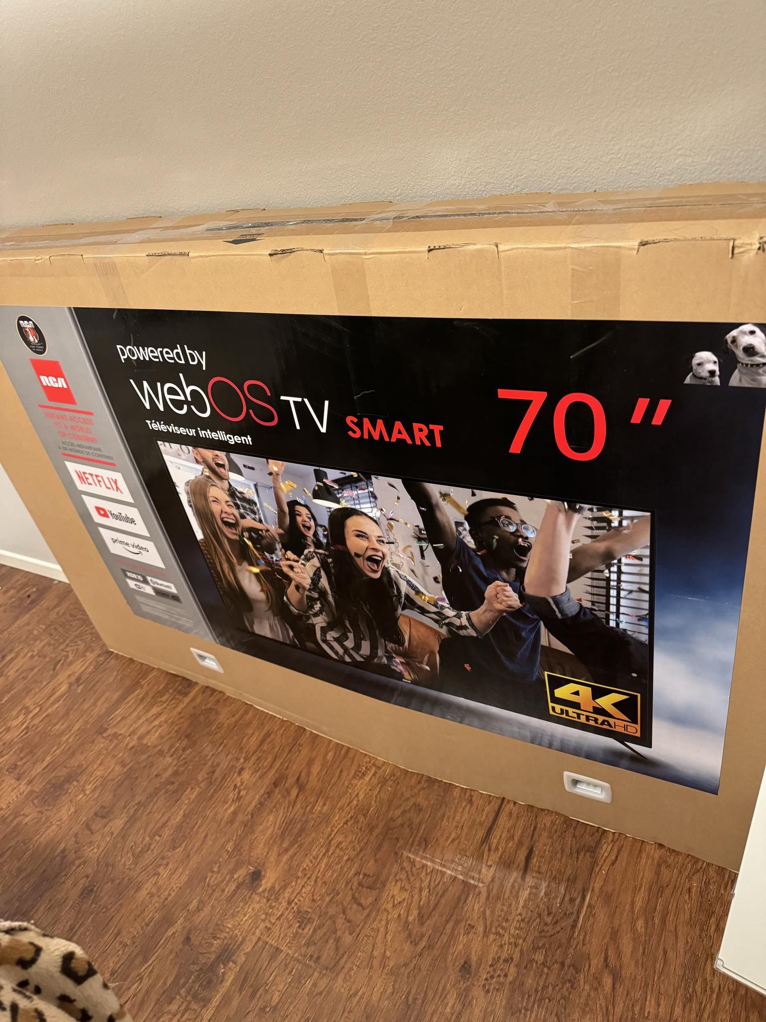 70 Inch 4K UHD Smart TV