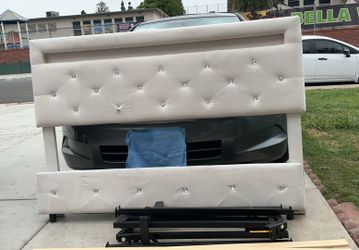 Queen bed