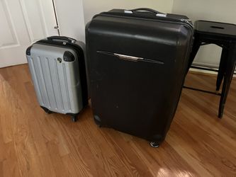 Luggage Suitcases One Samsung 30 Inch And One 20 Inch