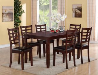 New Dining Table and 6 Chairs NEW!