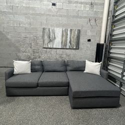 Noah Gray Sectional 