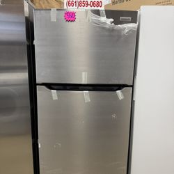 Frigidaire 20-cu ft Top-Freezer Refrigerator ( Fingerprint Resistant Stainless Steel