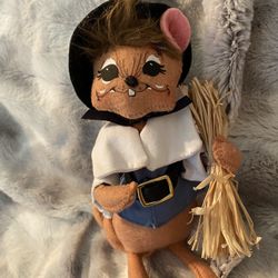 Vintage Annalee Pilgram