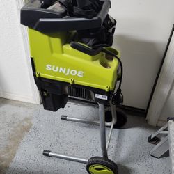 Sun Joe Electric Wood Chipper