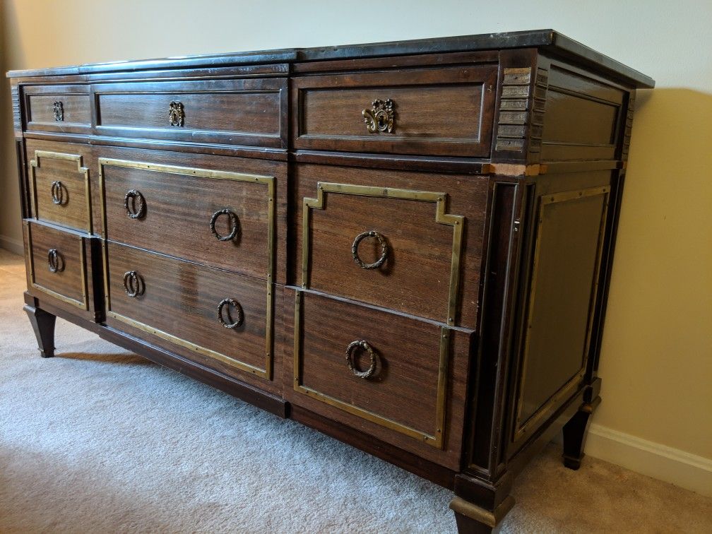 Antique dresser with marble top and 9 drawers