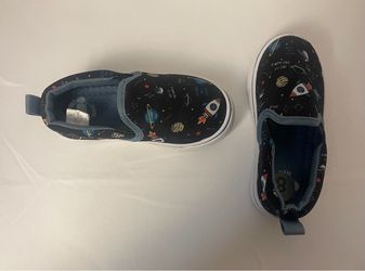 Brand new Boys black space print shoes size 8 Kids