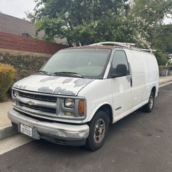 2000 Chevrolet Express