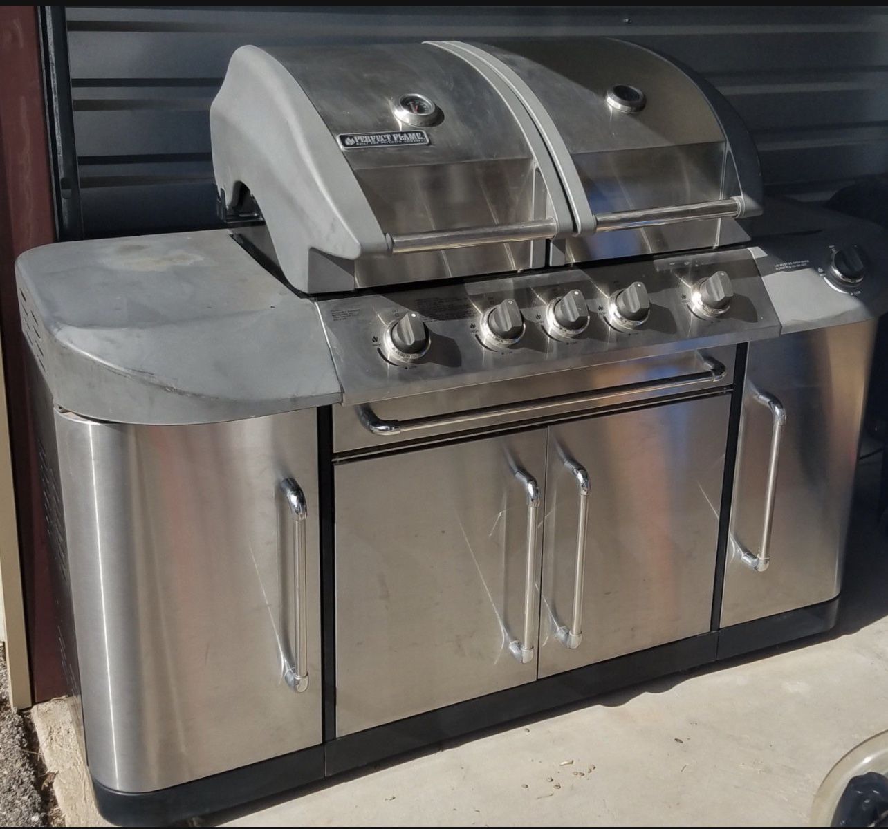 Bbq Grill Propane Or Natural Gas Hookup’s for Sale in Riverside, CA