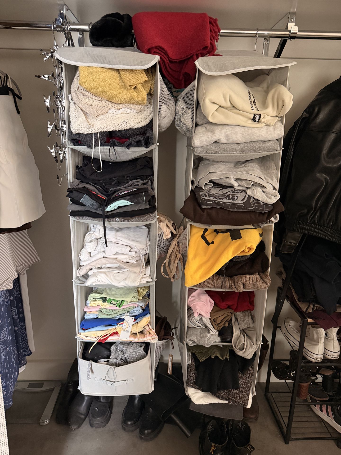 Hanging Closet Organizer (6 Shelves)