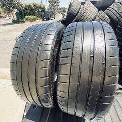225/40/19 Michelin Pilot Sport 4s 60-70% Tread (2)