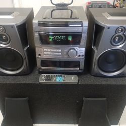 Aiwa Stereo System 