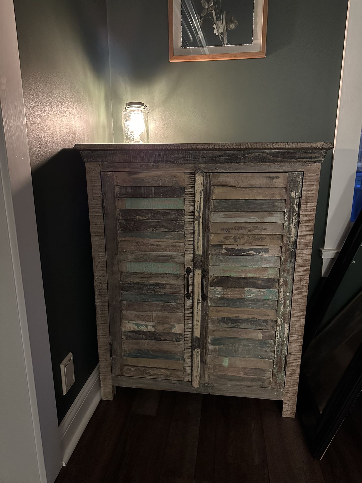 Rustic looking storing cabinet / console 