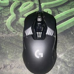 G903