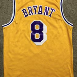 Los Angeles Lakers ‘Kobe Bryant #8’ Throwback Basketball Jersey