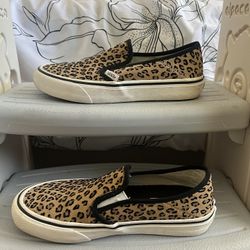 Vans with cheetah clearance print