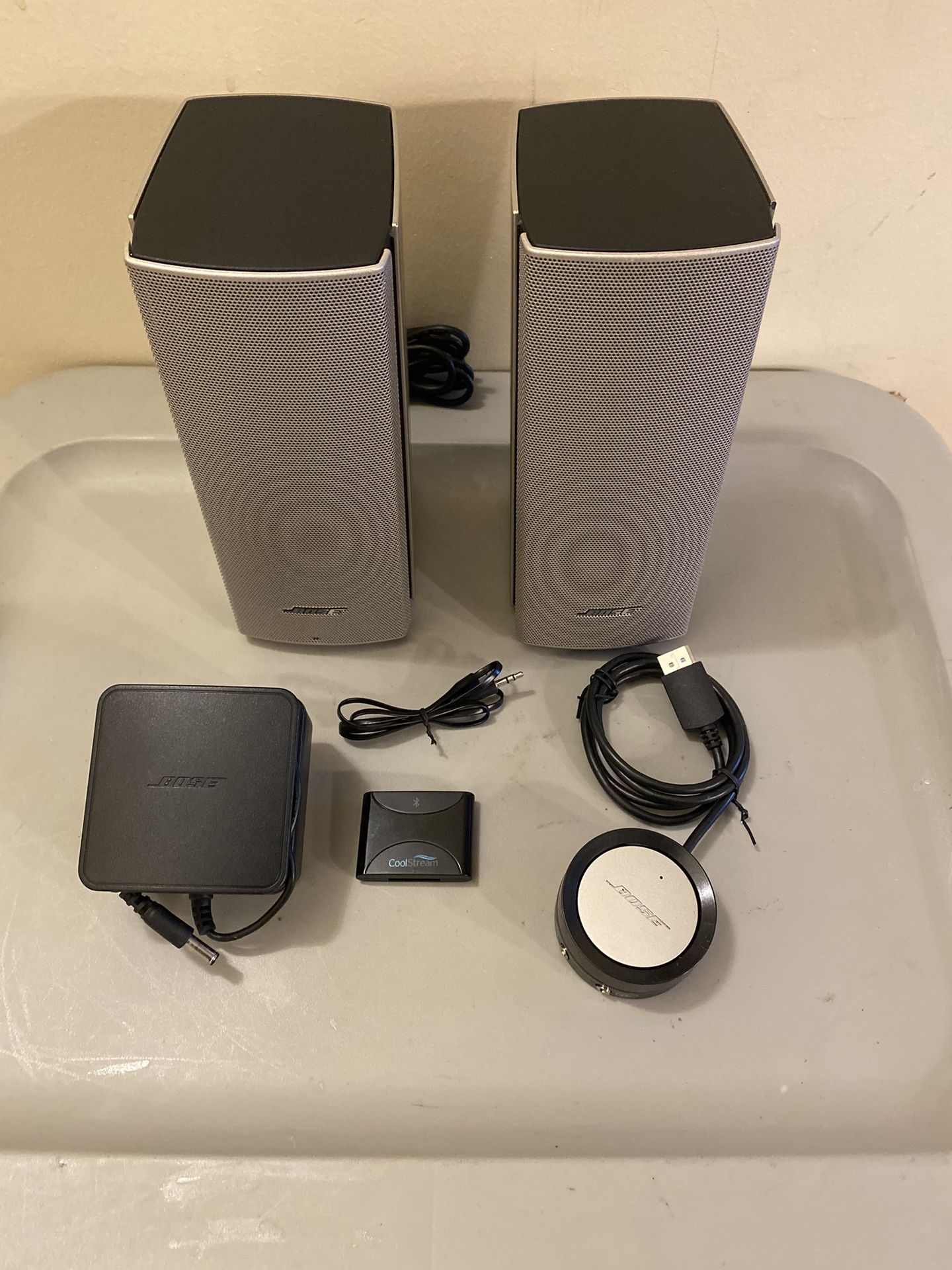 Bose Companion 20 Multimedia Speaker System (Bluetooth)