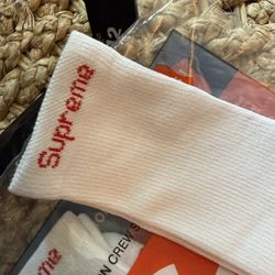 Unisex White Supreme Crew Socks