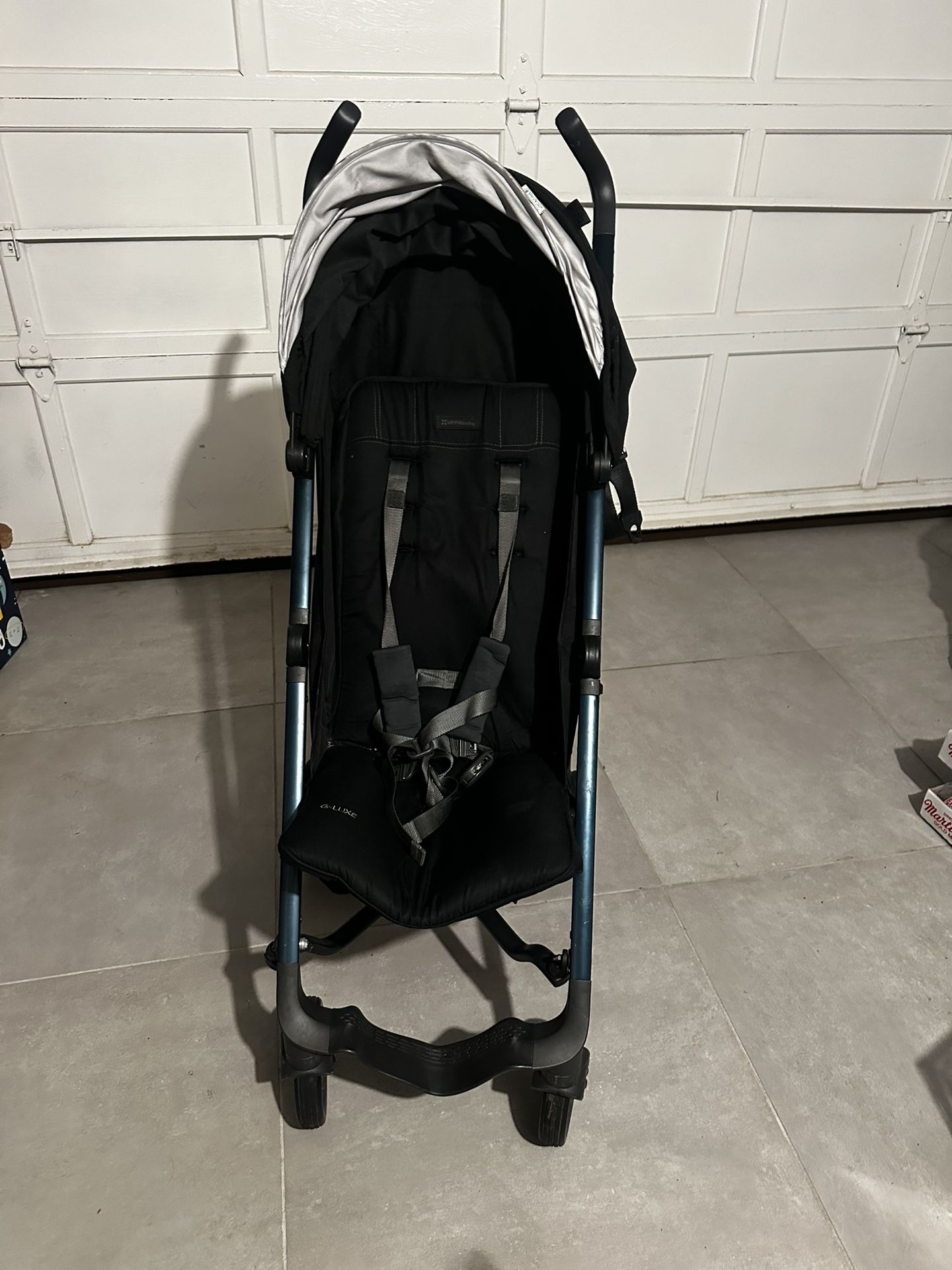 Uppa Baby Glite Stroller