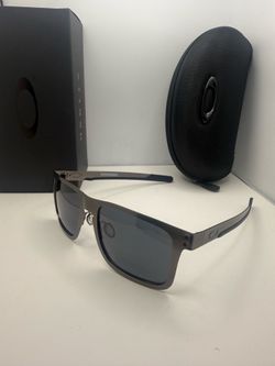 oakley holbrook metal shades