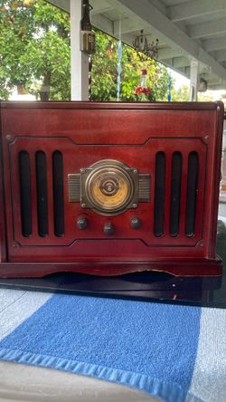 Classic AM/FM Radio