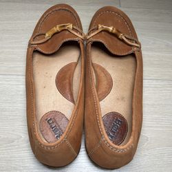 Women's Born Tan Leather Slip On Loafers Size 11