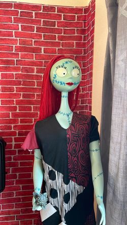 Sally Nightmare Before Christmas Life-Size Figure animatronic