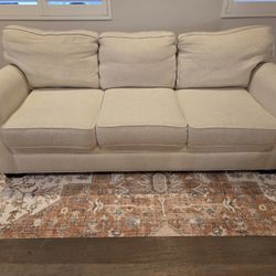 Rooms To Go Cindy Crawford Sofa and Loveseat