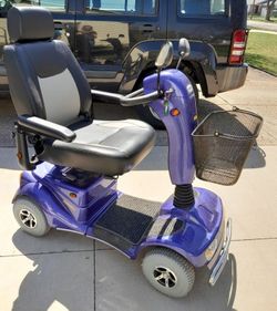 Mobility Scooter WITH  Lift Included