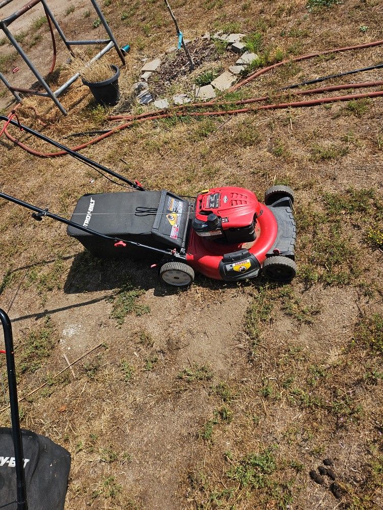 Troy Bilt Lawn Mower