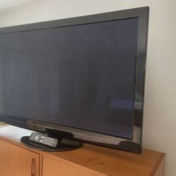 Panasonic TV Biers 52”