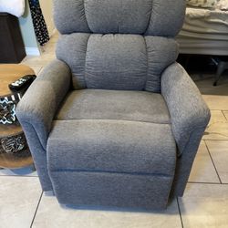 Golden Power Lift Recliner 