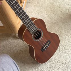ukelele cordoba 15cm