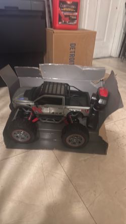Ford raptor toy car