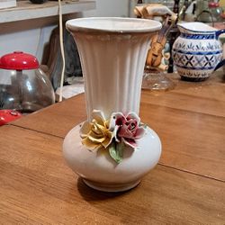 Beautiful Vintage Rose Ribbed Flower Vase Capodimonte Creazioni Savastano Made In Italy 🇮🇹 Ceramic Porcelain 10"