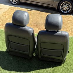 Infiniti Seats