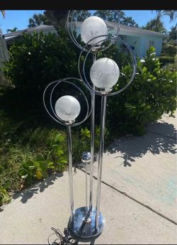 Vintage Mid Century Modern Space Age chrome 3 orb globe floor lamp.