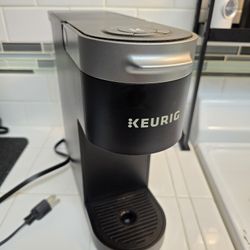 Keurig K-Slim Single Serve K-Cup Pod Coffee Maker