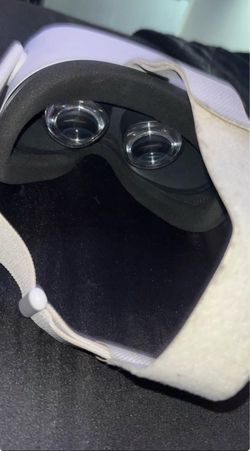 Meta Quest 2 VR Headset