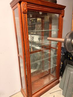 Display Cabinet