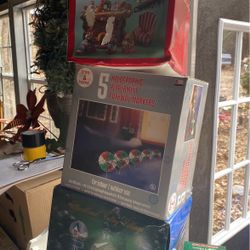 Fireplace Light Set 10 Dollars 5 Markets 20 Dollars Porcelain House 25 Dollars 