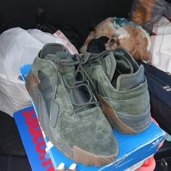 adidas Streetball
Legend Earth