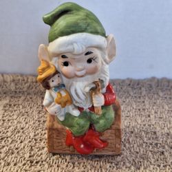 HOMECO SANTA'S ELF TAILOR FIGURINE 