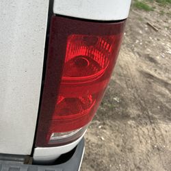 07/13 GMC Sierra Tail Lights 