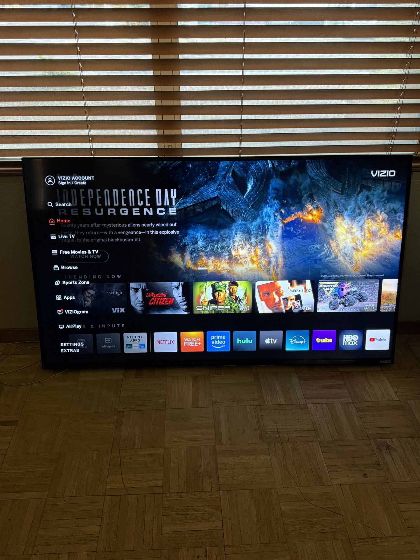 60in 4K VIZIO SMART TV