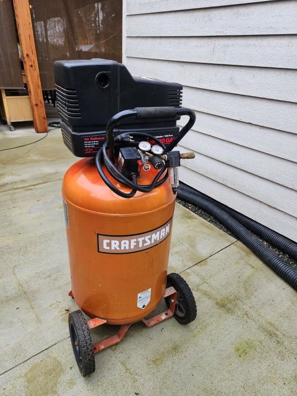 Craftsman 30 Gal Air Compressor 