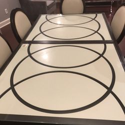 Dining room set with four chairs