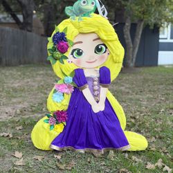 Rapunzel Piñata 